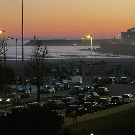 Porto 1 Bedroom Beach Apartment Matosinhos  Buitenkant foto