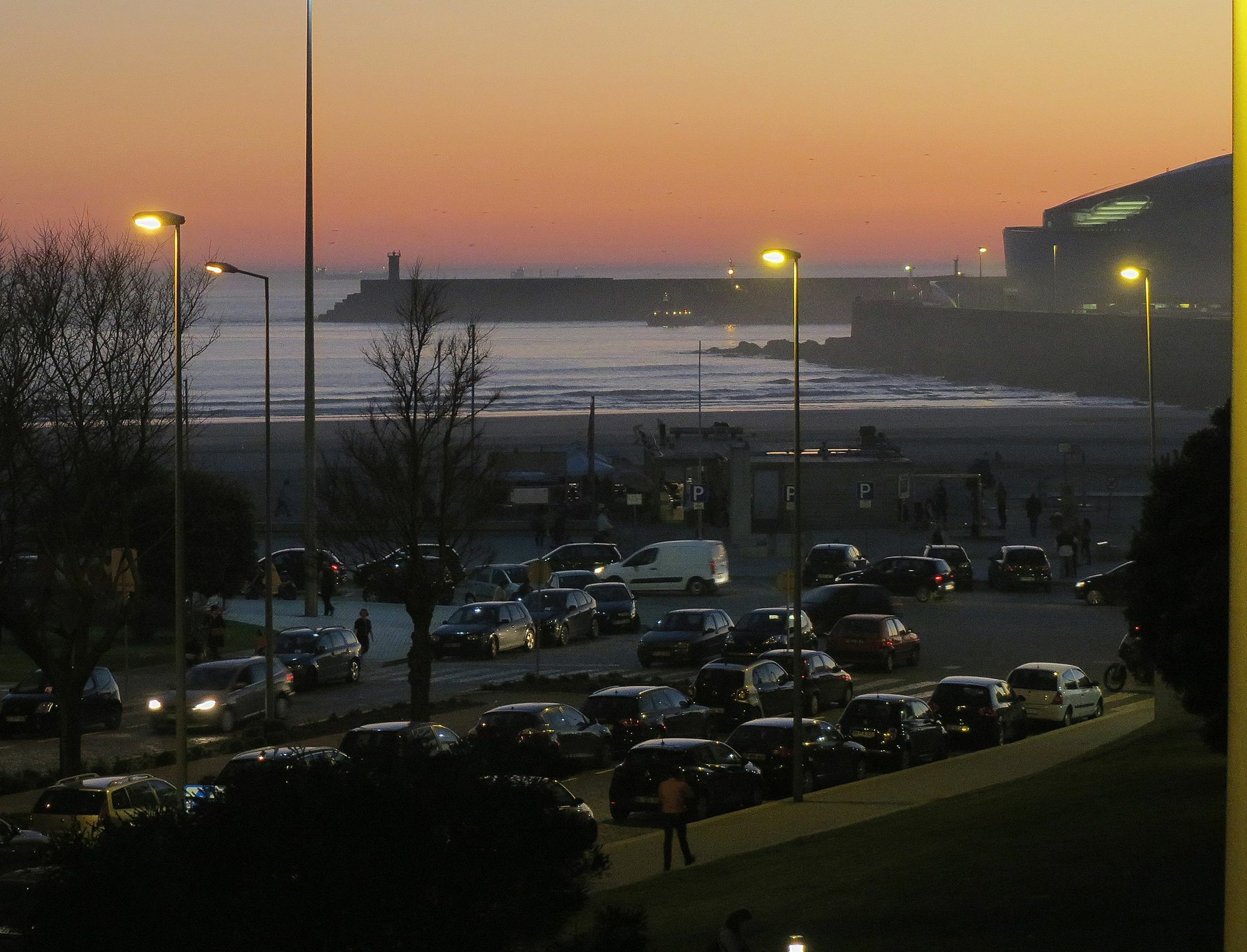 Porto 1 Bedroom Beach Apartment Matosinhos  Buitenkant foto